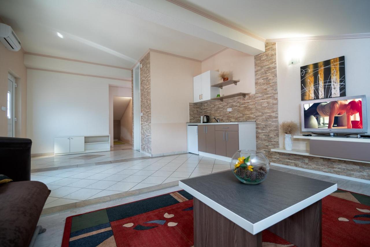 Villa San Неум Экстерьер фото